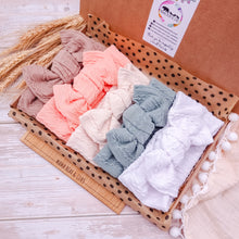 Load image into Gallery viewer, Oversized Knitted Bow Headbands