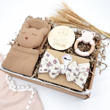 Load image into Gallery viewer, Girl's Gift Bundle