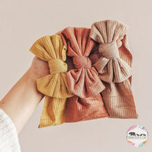 Load image into Gallery viewer, Autumn Bow Box Ribbed of 6