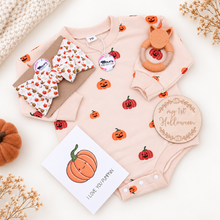 Load image into Gallery viewer, Baby Girl's Pumpkin Romper & Accessories