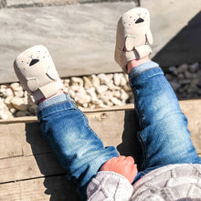 Load image into Gallery viewer, Bunny Shoes