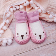 Load image into Gallery viewer, Bunny Moccsasins