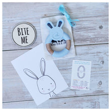 Load image into Gallery viewer, Bunny Teether - Mama Bear and Cubs ltd