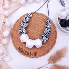 Load image into Gallery viewer, Breastfeeding &amp; Teething Monochrome Necklace - White
