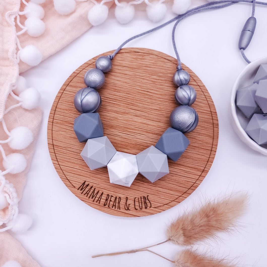 Breastfeeding & Teething Necklace - Eira
