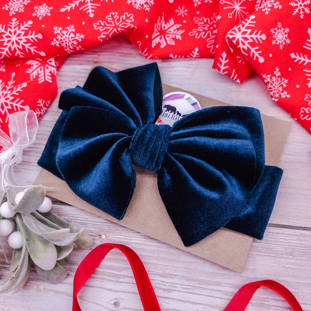 Saphire Velvet Bow