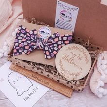 Load image into Gallery viewer, My first Halloween Disc &amp; Bow
