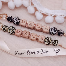 Load image into Gallery viewer, MAMA Keyring - Leopard

