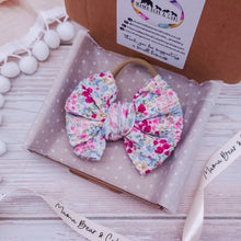 Load image into Gallery viewer, Baby Bow Headband - Daisy
