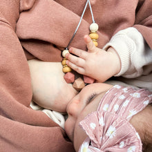 Load image into Gallery viewer, Breastfeeding &amp; Teething Necklace - Maple
