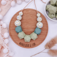 Load image into Gallery viewer, Breastfeeding &amp; Teething Necklace - Dahlia Bloom
