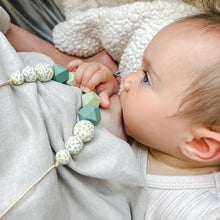Load image into Gallery viewer, Breastfeeding &amp; Teething Necklace - Dahlia Bloom
