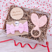 Load image into Gallery viewer, Mini Valentines Gift Set - more designs available
