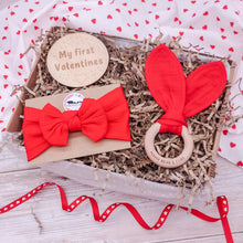 Load image into Gallery viewer, Mini Valentines Gift Set - more designs available
