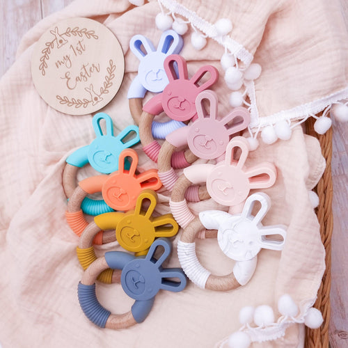 Easter Bunny Teether & Disc - Mama Bear and Cubs ltd