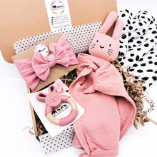 Load image into Gallery viewer, Girls Snuggle Box - Mama Bear and Cubs ltd
