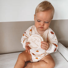 Load image into Gallery viewer, My first Halloween disc - Mama Bear and Cubs ltd
